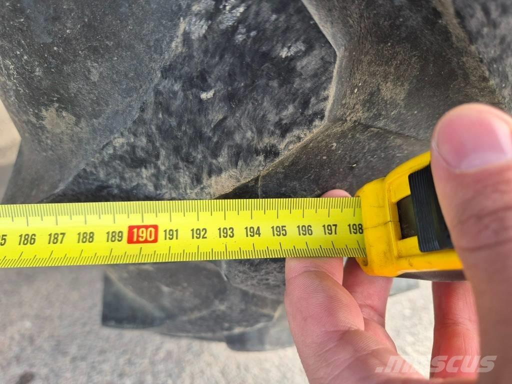 Sieger SM 2700/24 Vučene prskalice