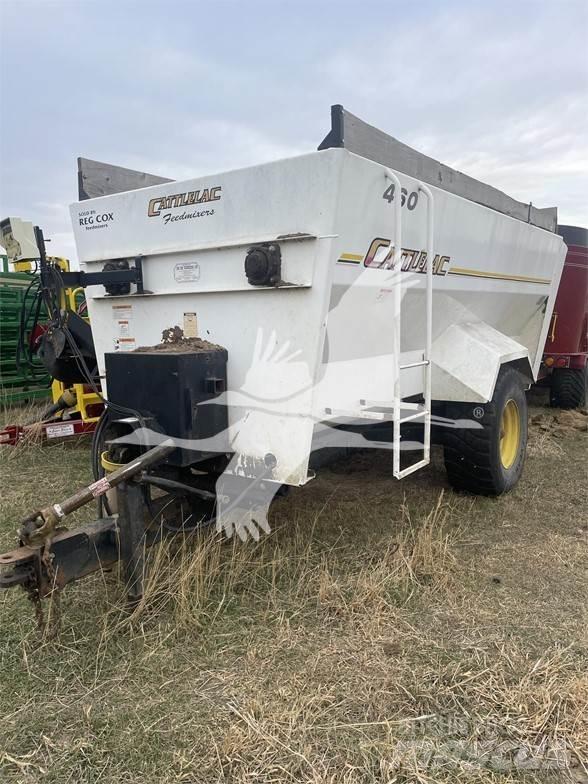  CATTLELAC 460 Mešaona stočne hrane