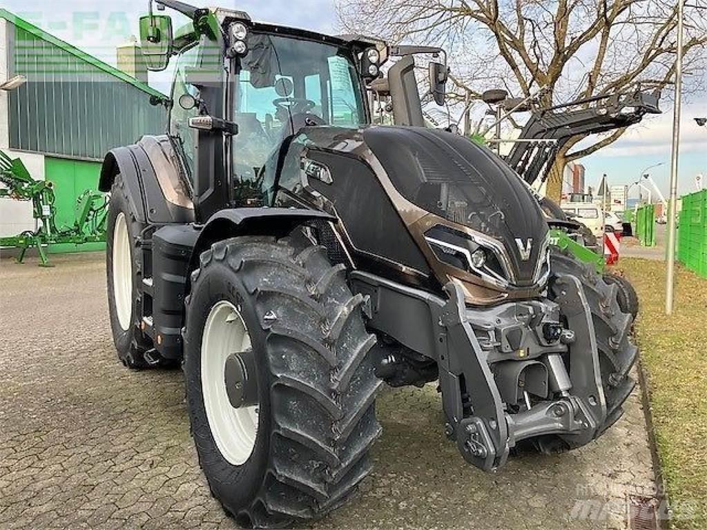 Valtra q285 Traktori