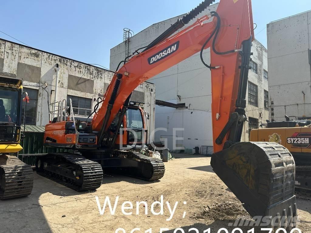 Doosan DX 300 Midi bageri 7t – 12t