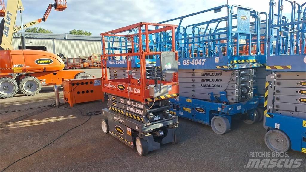 SkyJack SJIII3219 Makazaste platforme