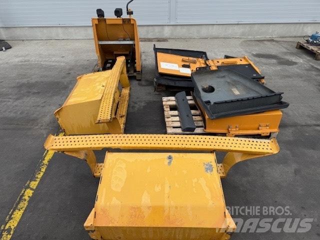 CASE WX 165 BODY Šasija i vešenje