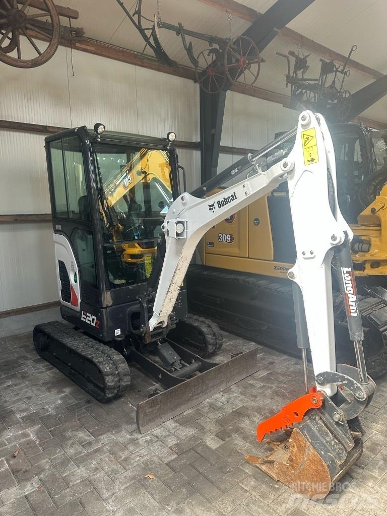Bobcat E 20 Z Mini bageri < 7t