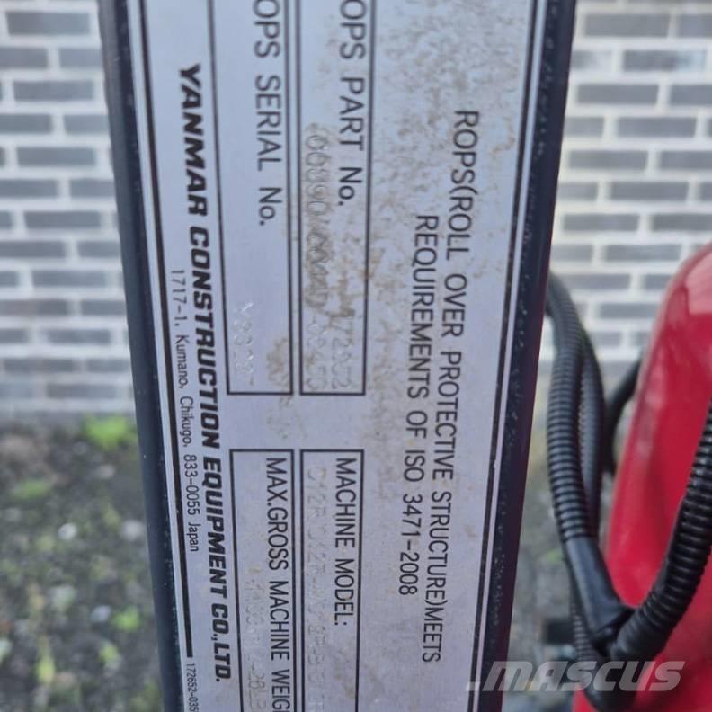 Yanmar C 12 R Damperi na gusenice