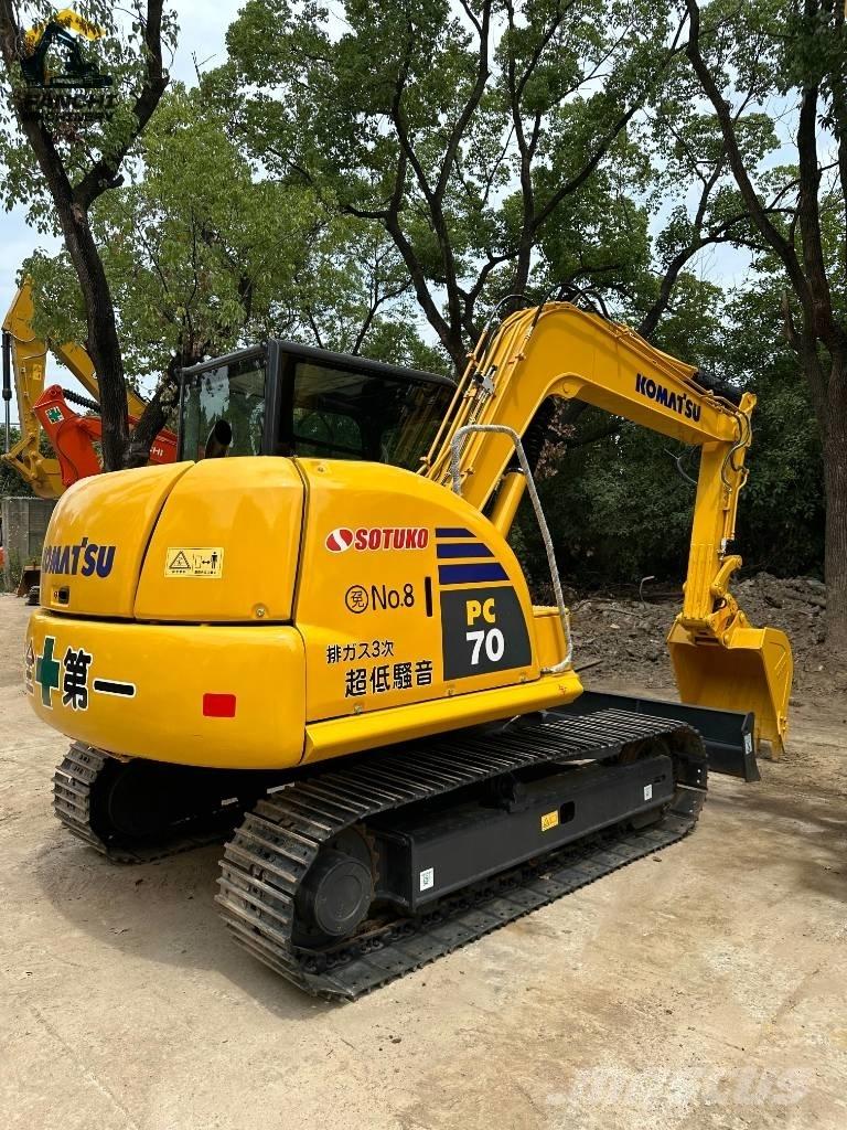 Komatsu PC70 Mini bageri < 7t