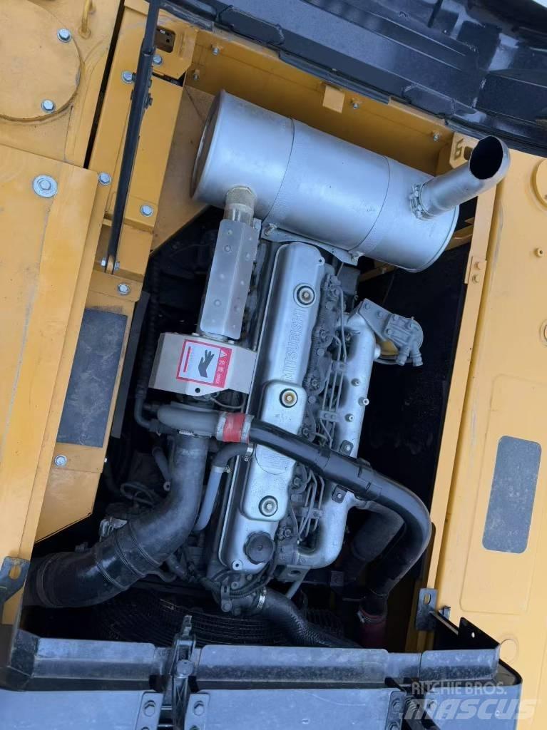 Sany SY 215 C Bageri guseničari