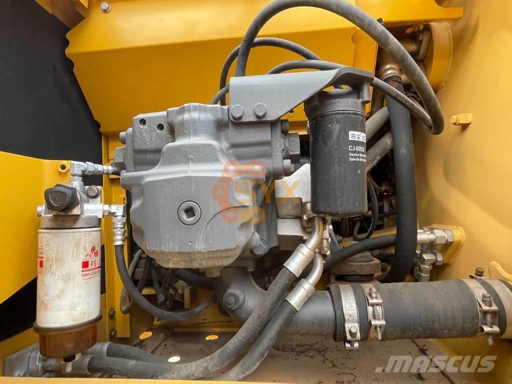 Komatsu PC 240 LC-8 Bageri guseničari