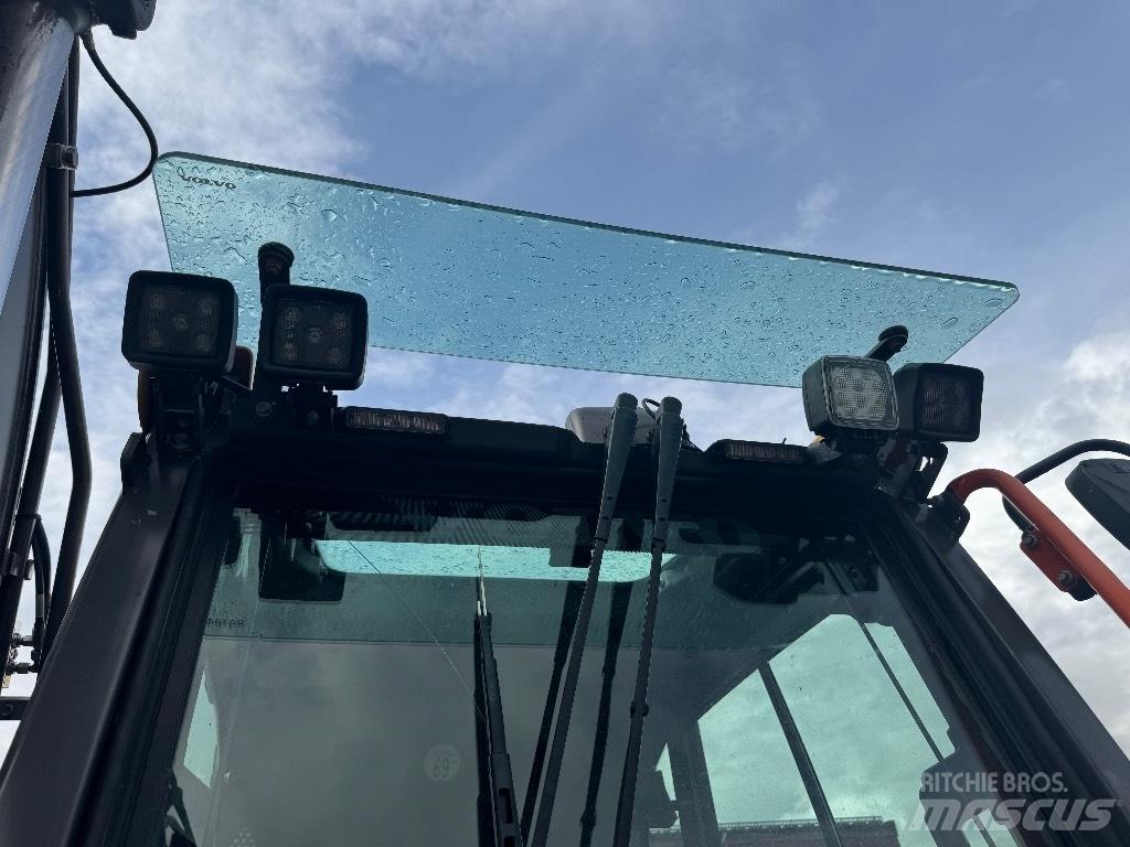 Volvo EC 140 EL Bageri guseničari