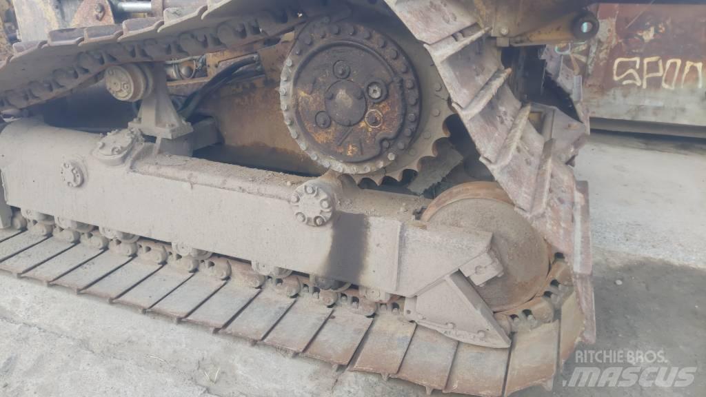 CAT D 4 LGP Buldožeri guseničari