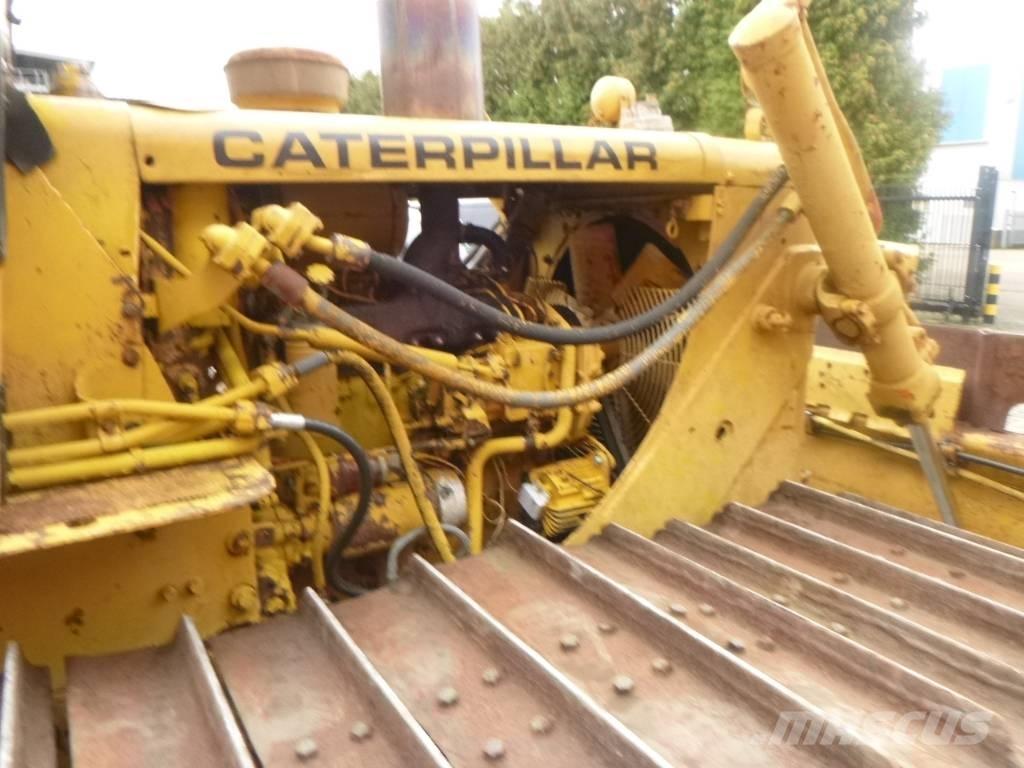 CAT D 4 D LGP Buldožeri guseničari