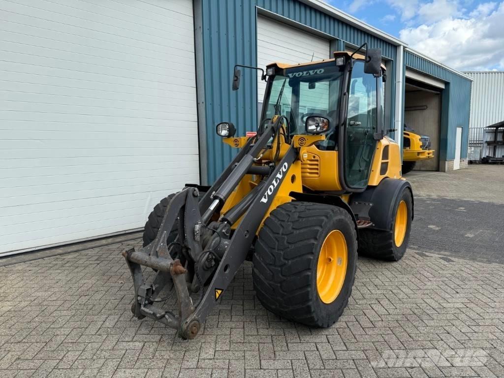 Volvo L 25 F Utovarivači na točkove