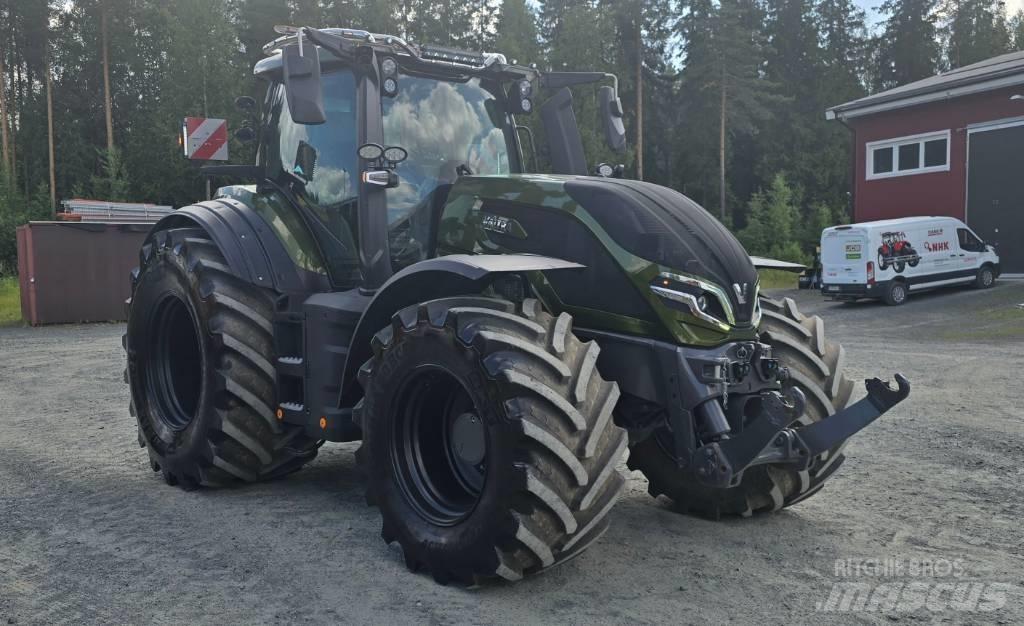 Valtra Q 285 Traktori