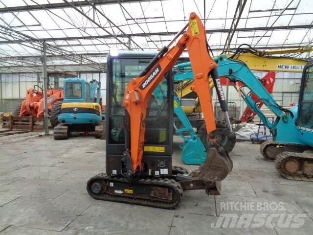 Doosan DX19 Mini bageri < 7t