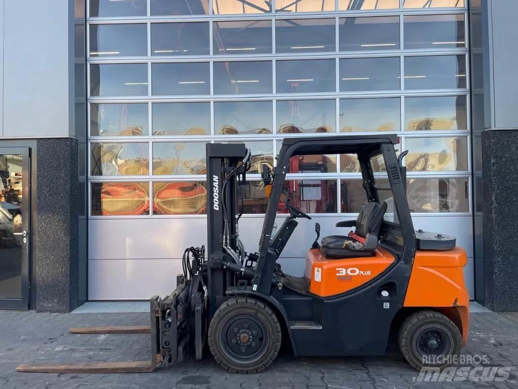 Doosan D30GP Viljuškari - ostalo