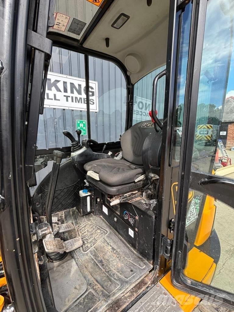 JCB 8026 CTS Mini bageri < 7t