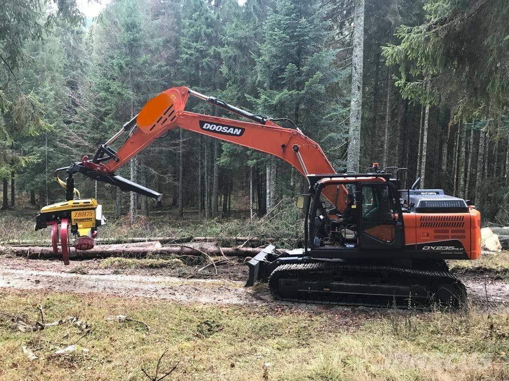 Doosan DX 235 NLC-5 Bageri guseničari