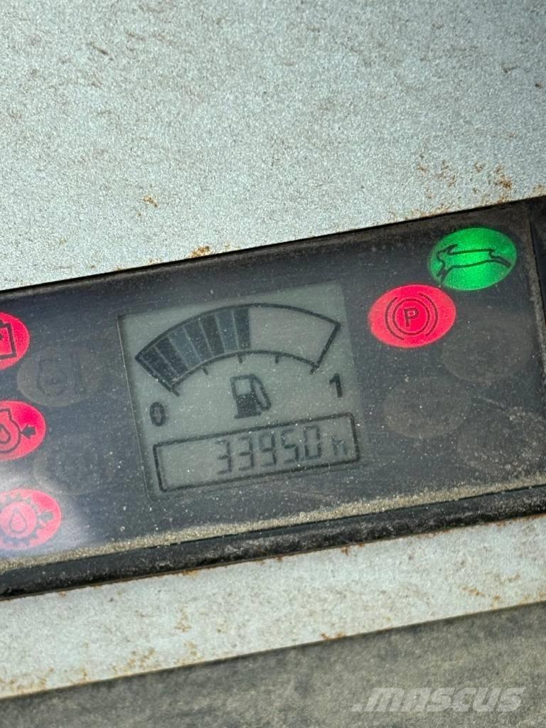 JCB Vibromax 520-40 Teleskopski viljuškari