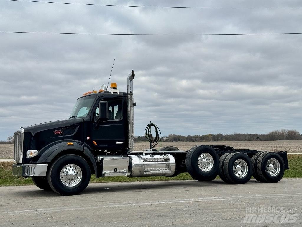 Peterbilt 567 Tegljači