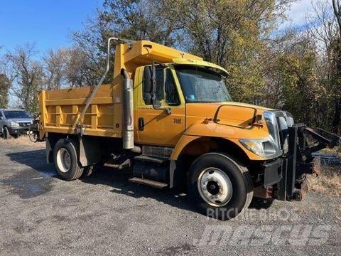 International 7400 Kiperi kamioni