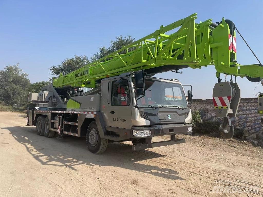 Zoomlion ZTC350H Polovne dizalice za sve terene