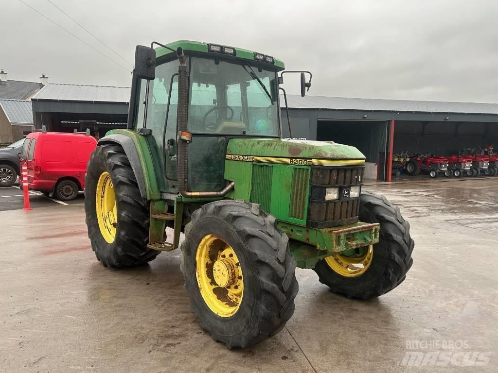John Deere 6200 Traktori
