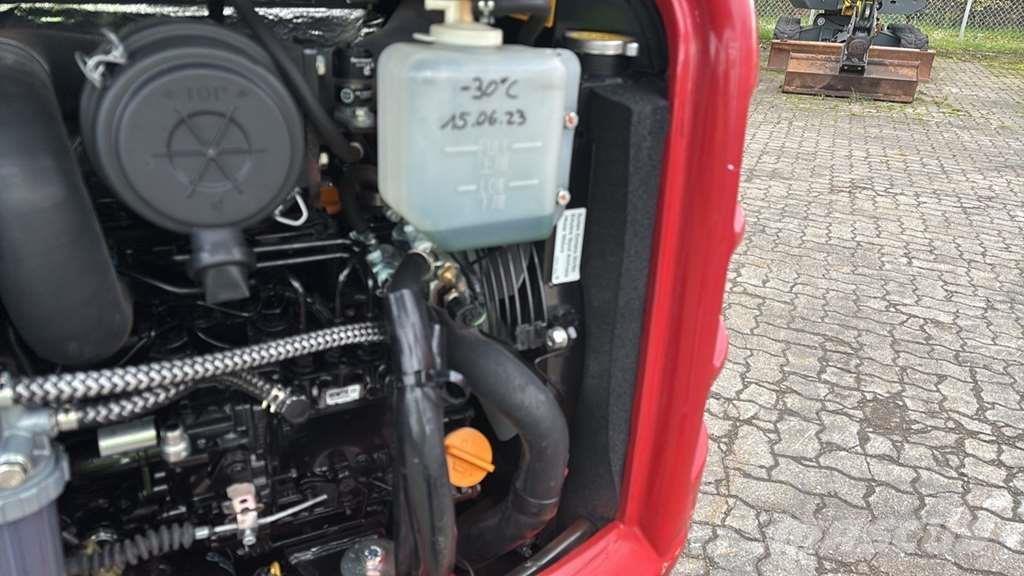 Takeuchi TB216 Mini bageri < 7t