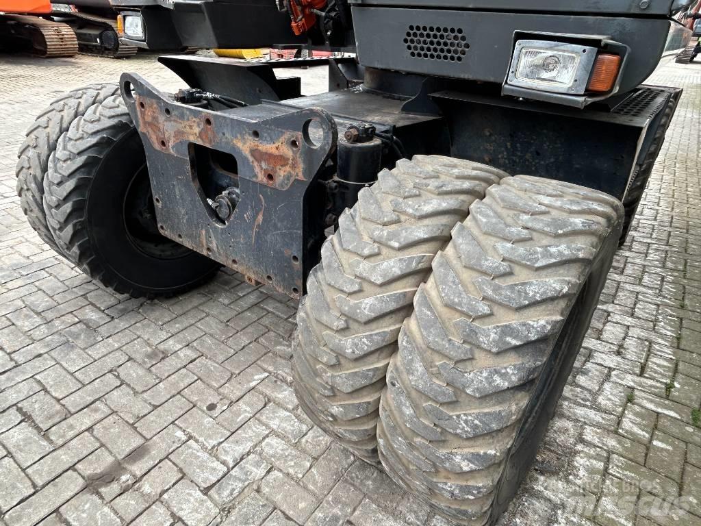 Hitachi ZX 140 W Bageri točkaši