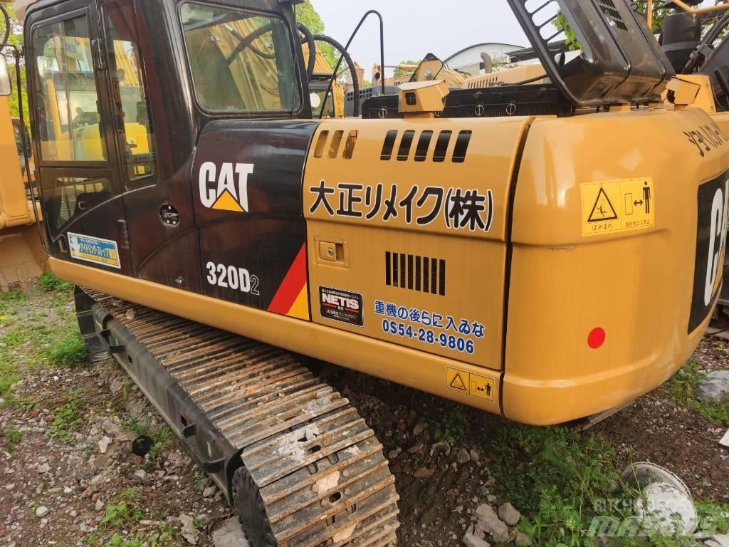 CAT 320 D2 Bageri guseničari
