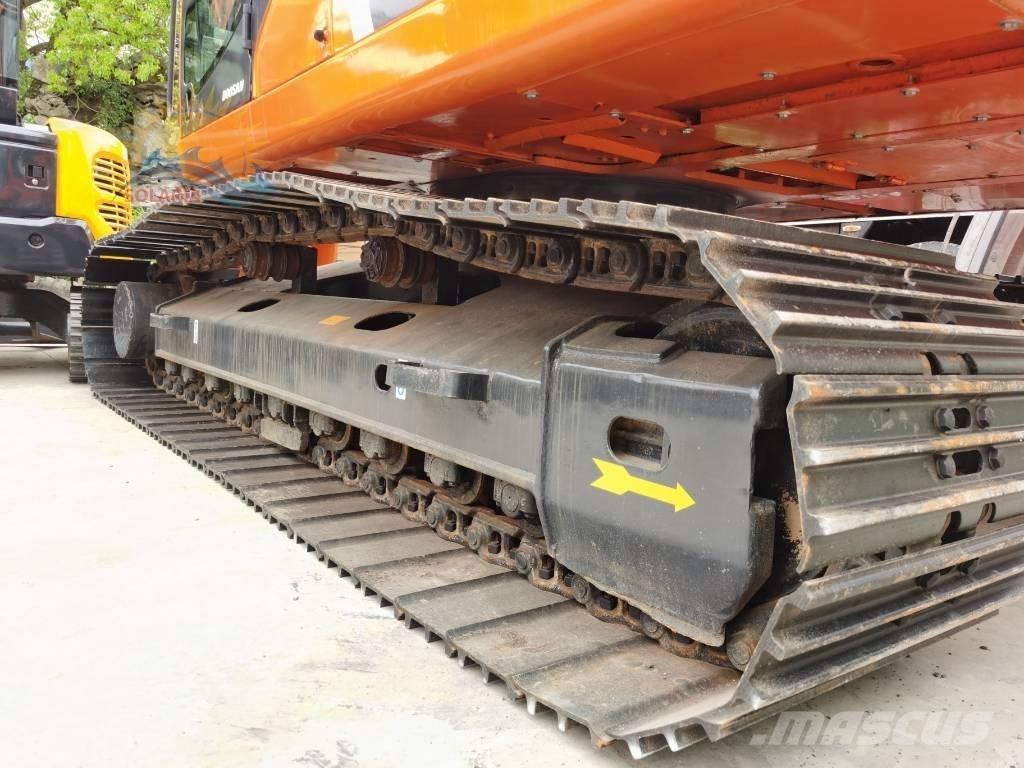 Doosan DX 225 LC Bageri guseničari