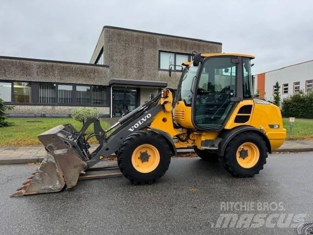 Volvo L 25 F Utovarivači na točkove