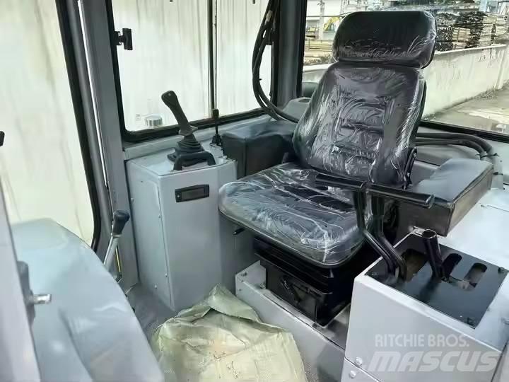 CAT D 6 R Buldožeri guseničari