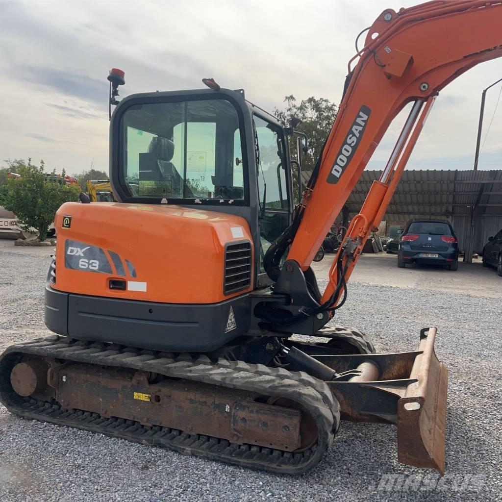 Doosan DX 63-3 Mini bageri < 7t
