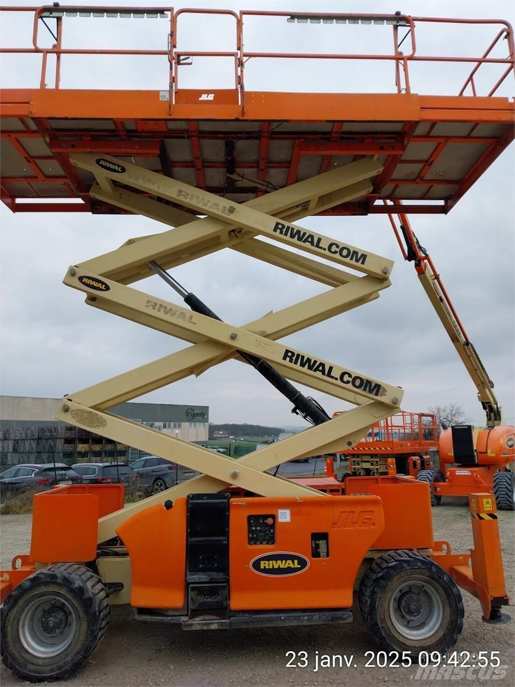 JLG 3394RT Makazaste platforme