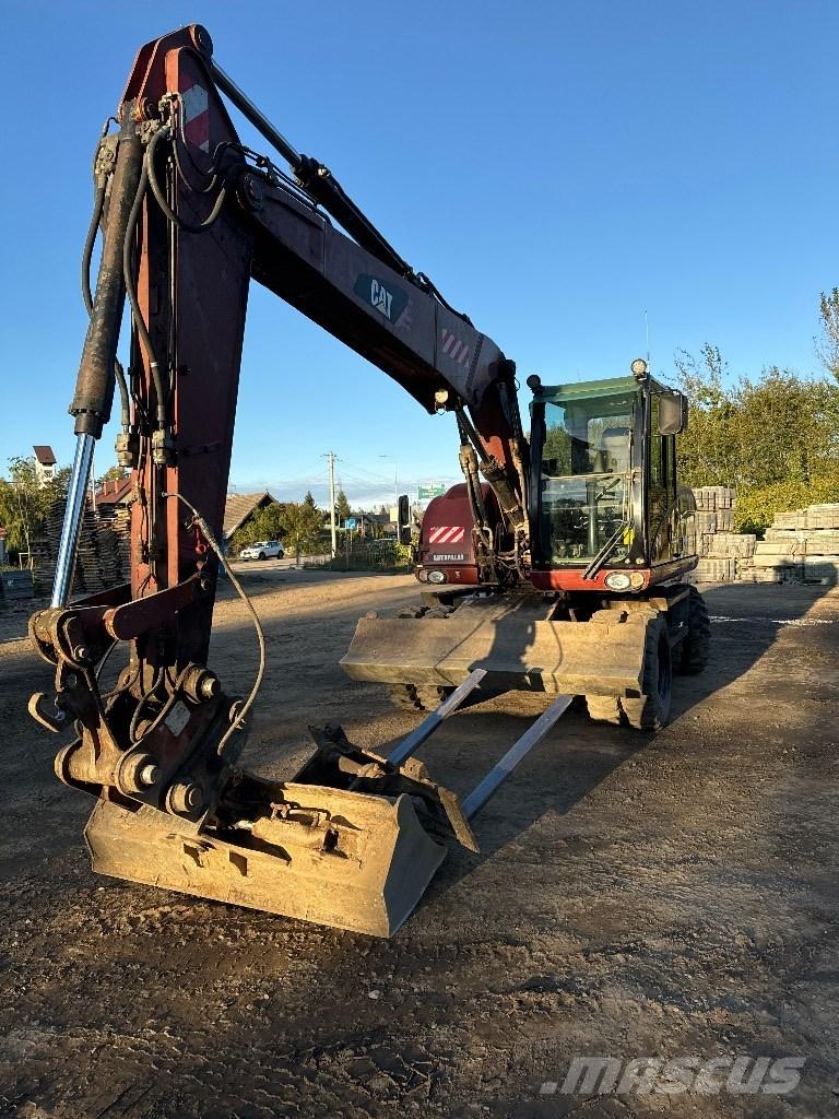 CAT 313 D Bageri točkaši