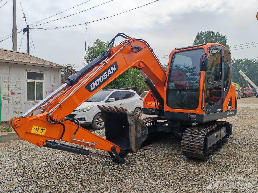 Doosan DX 75-9 C Mini bageri < 7t