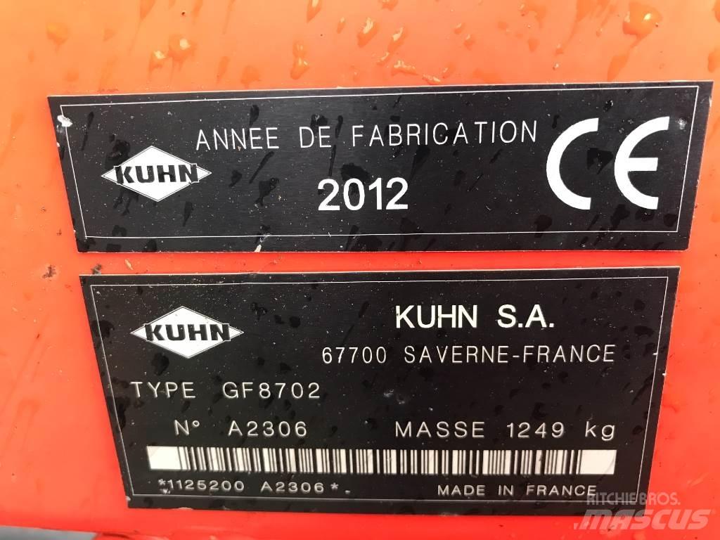 Kuhn GF 8702 Okretači i sakupljači sena