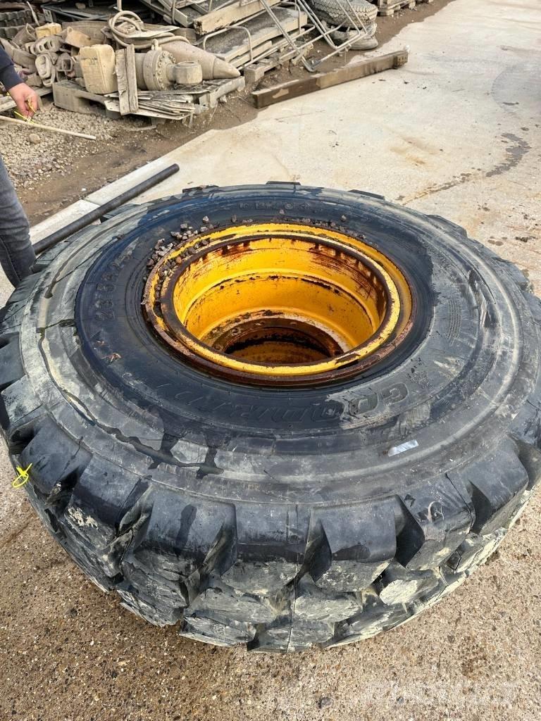 Goodride 23.5R25 Gume, točkovi i felne