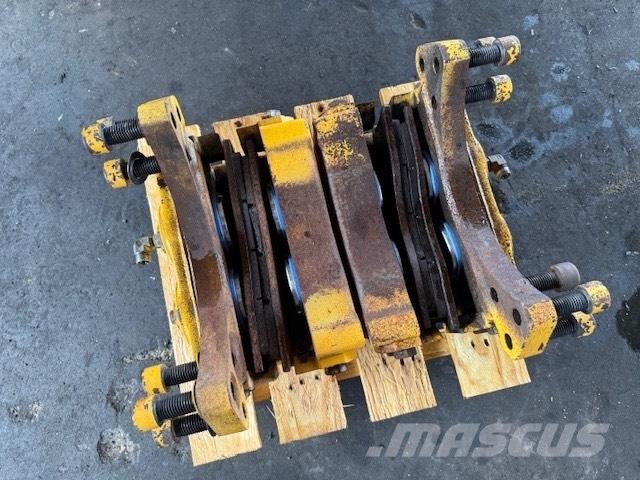 Volvo A 25 D ZACISK Kočnice