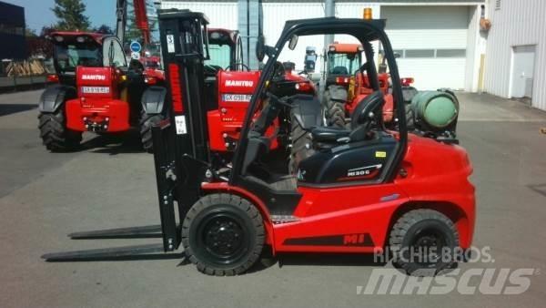 Manitou MI30G ST5 Vanterenski viljuškar