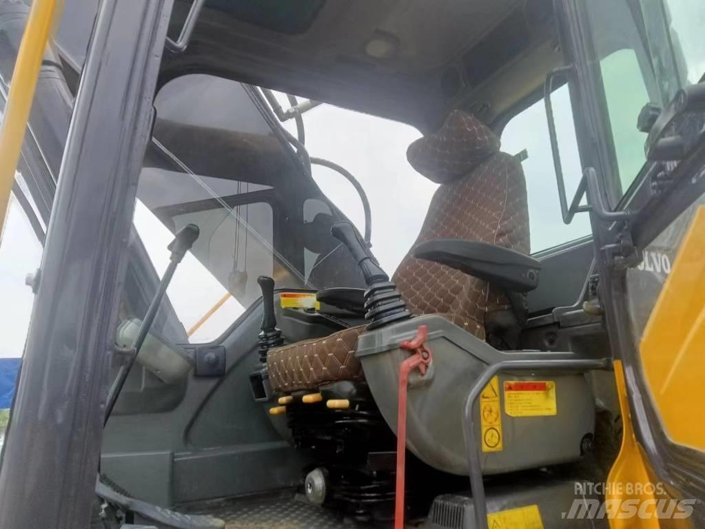 Volvo EC 290 DL Bageri guseničari