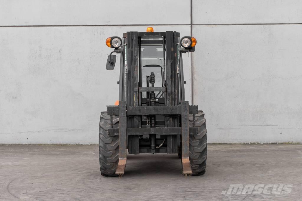 Ausa C 250 H X4 Dizelski viljuškari