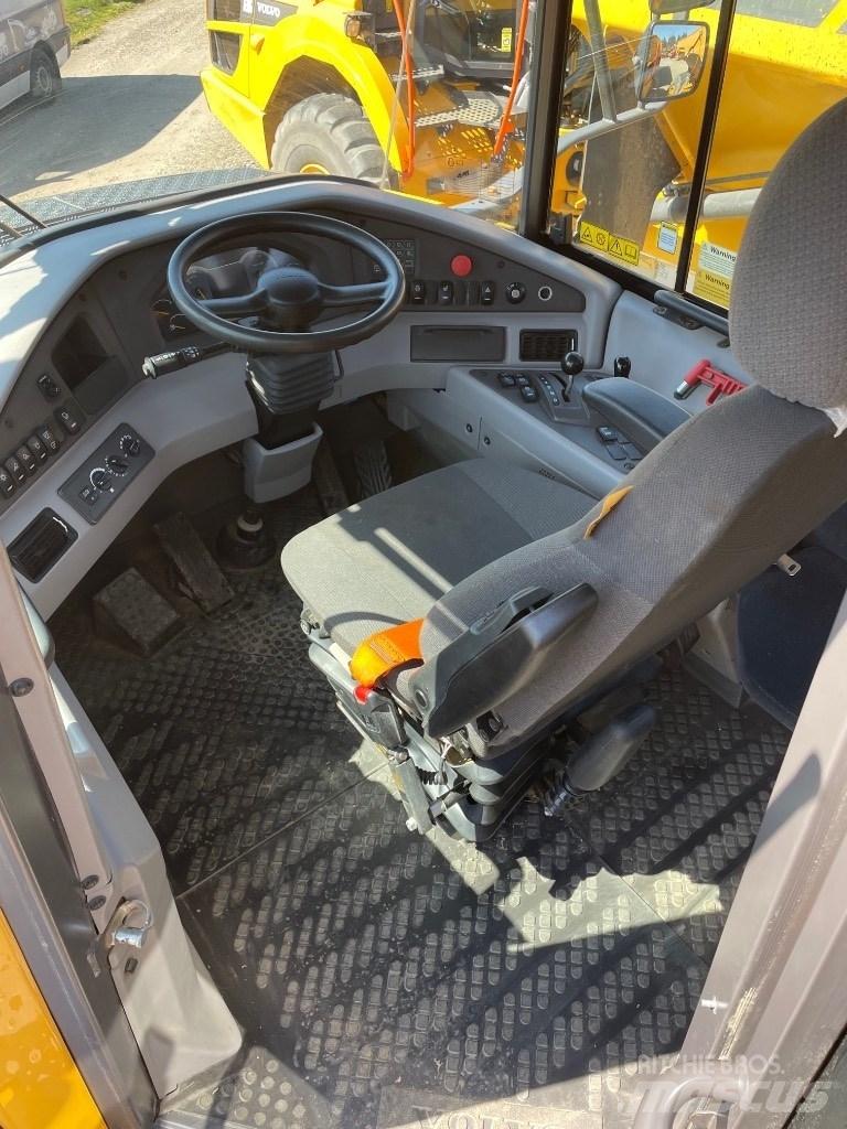 Volvo A30G Zglobni damperi