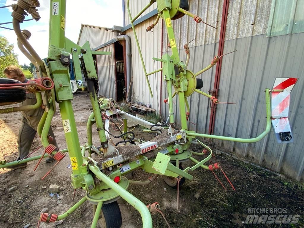 CLAAS VOLTO670 Okretači i sakupljači sena