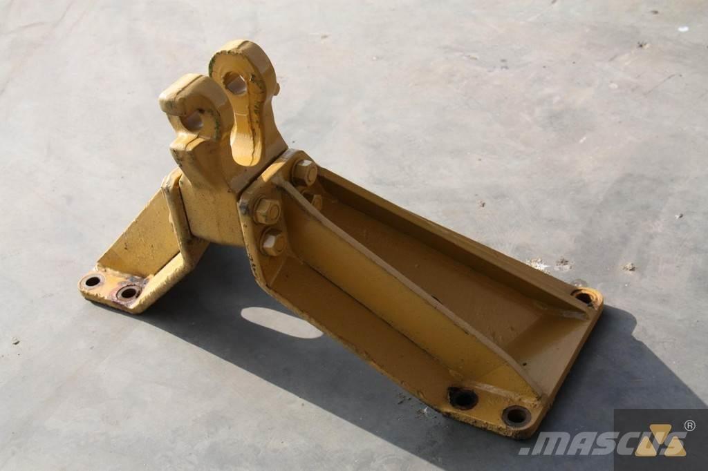 CAT D7G Drawbar Ostale komponente za građevinarstvo