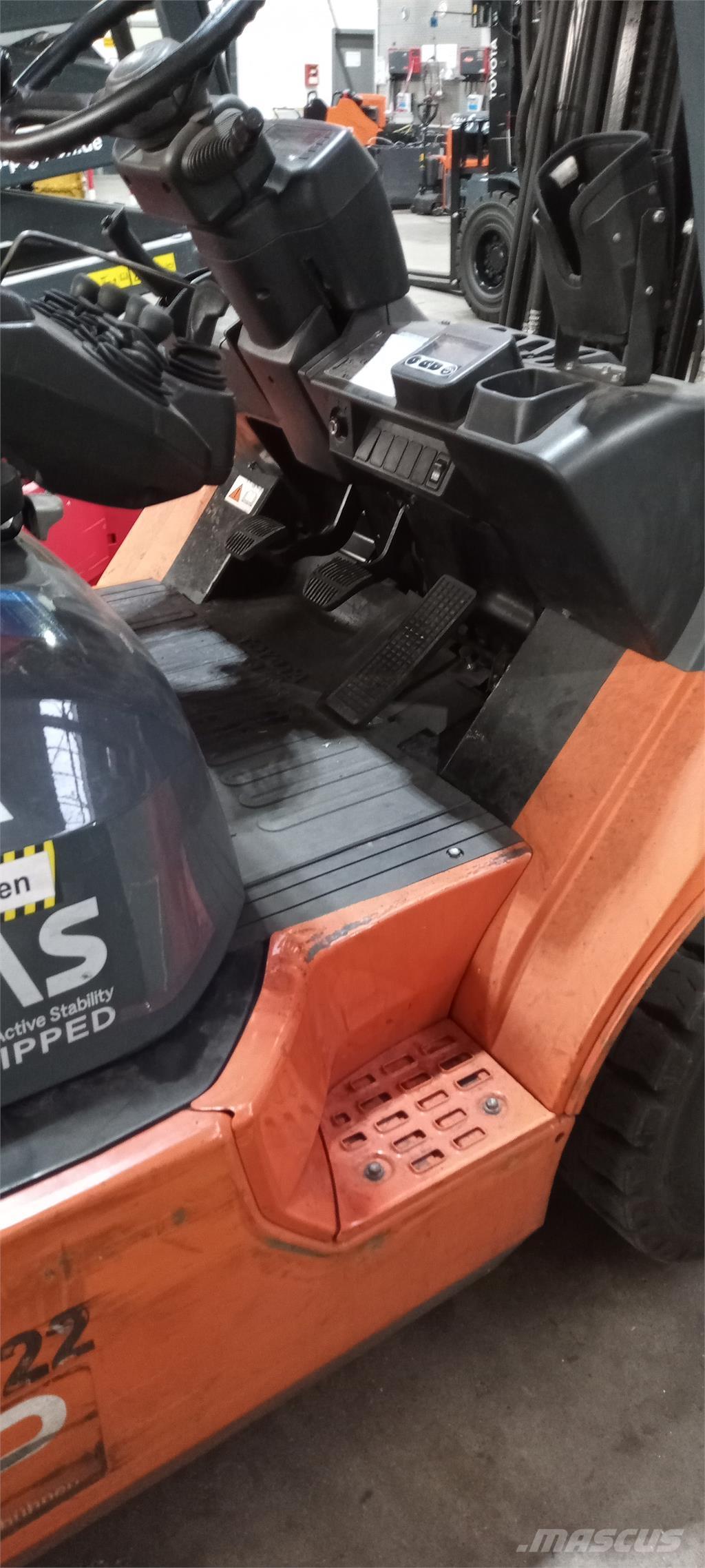 Toyota 02-7FG35 Plinski viljuškari