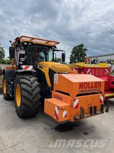 JCB Fastrac 4220 Traktori