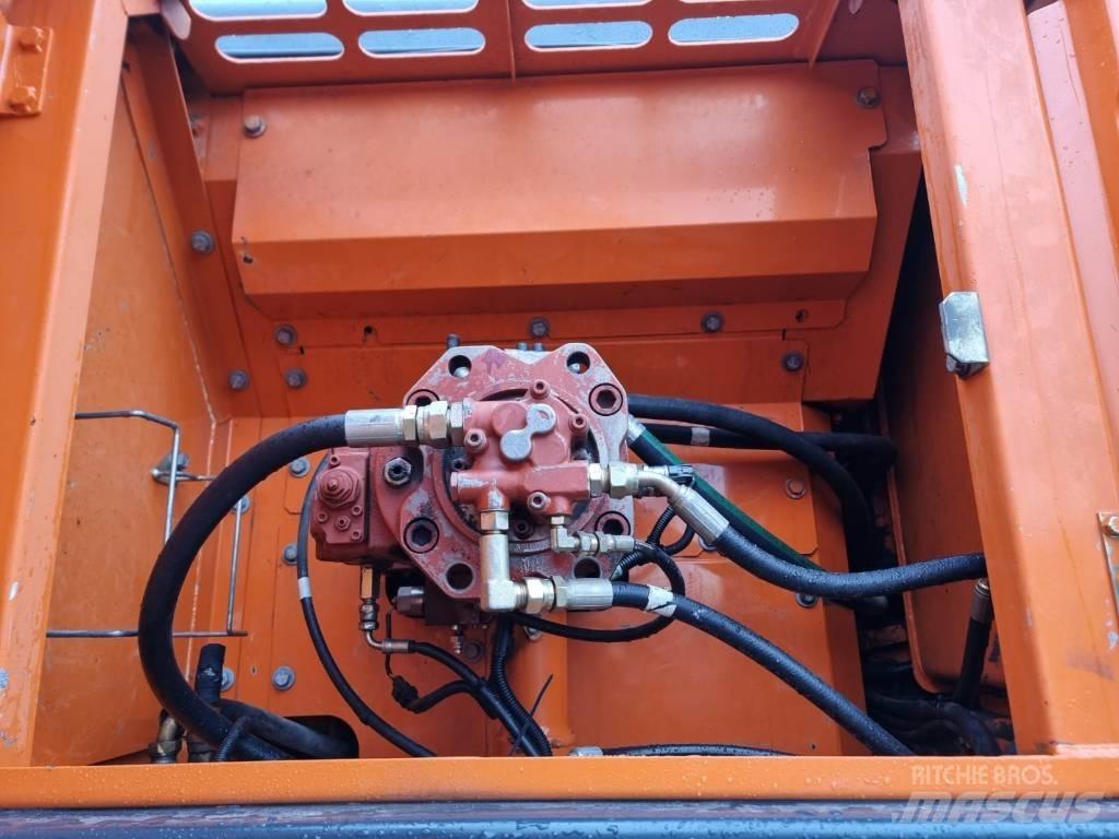 Doosan DX 255 LC Bageri guseničari