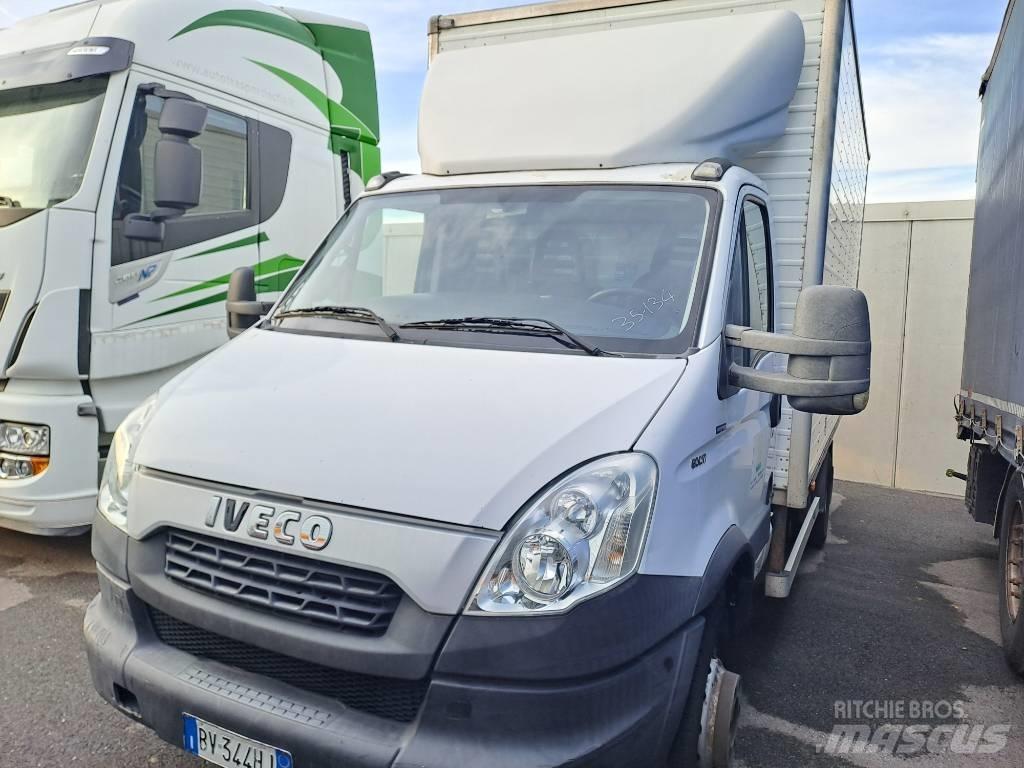Iveco DAILY 60C17 Sanduk kamioni