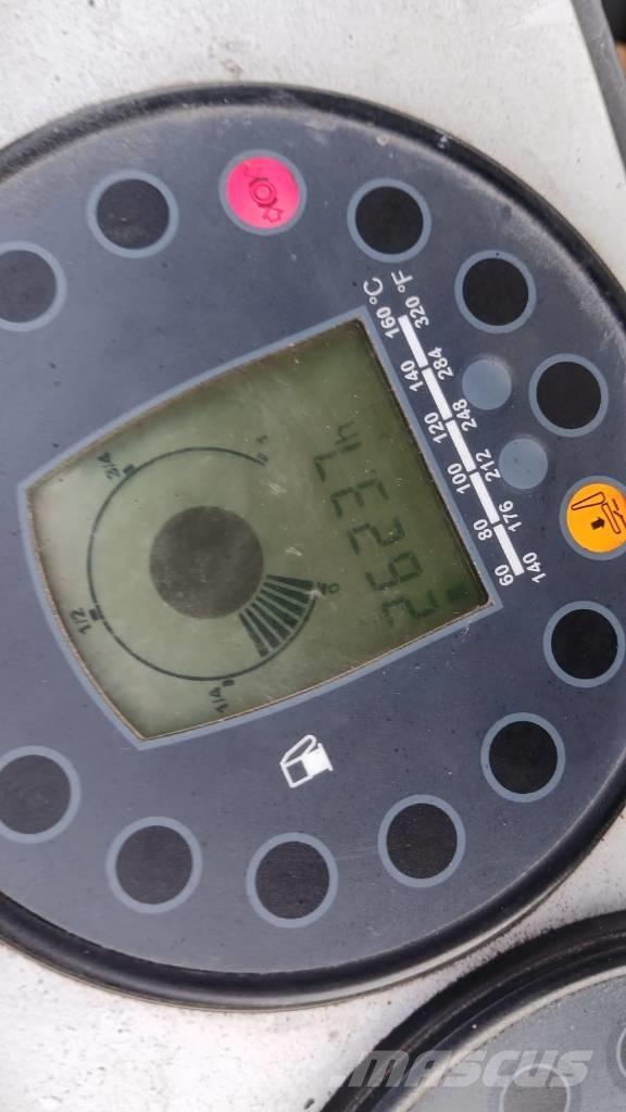 Bomag BW 100 AD-5 Valjci sa duplim bubnjem