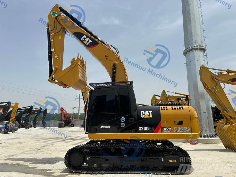 CAT CAT320D2L Bageri guseničari